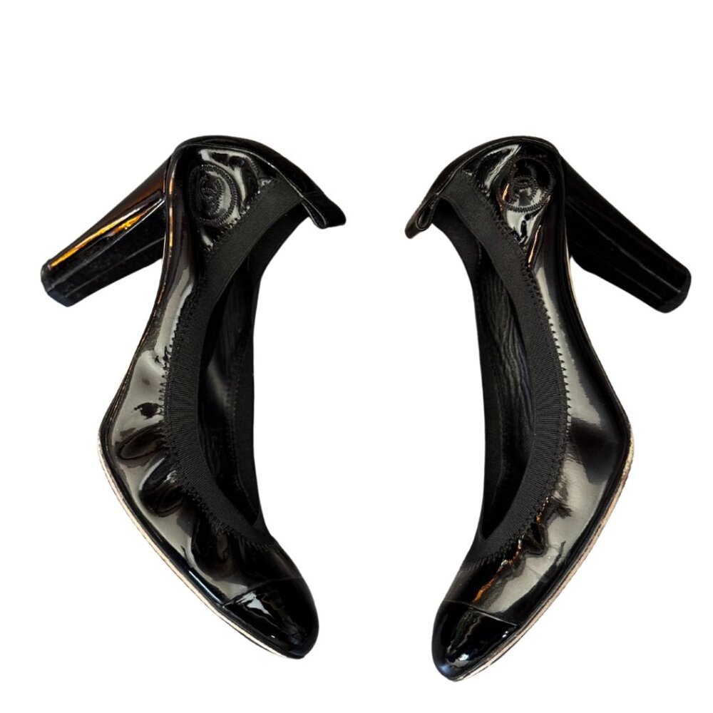 Chanel CC Stretch Black Patent Leather Heels – Size 38 (Fits Like 7.5)